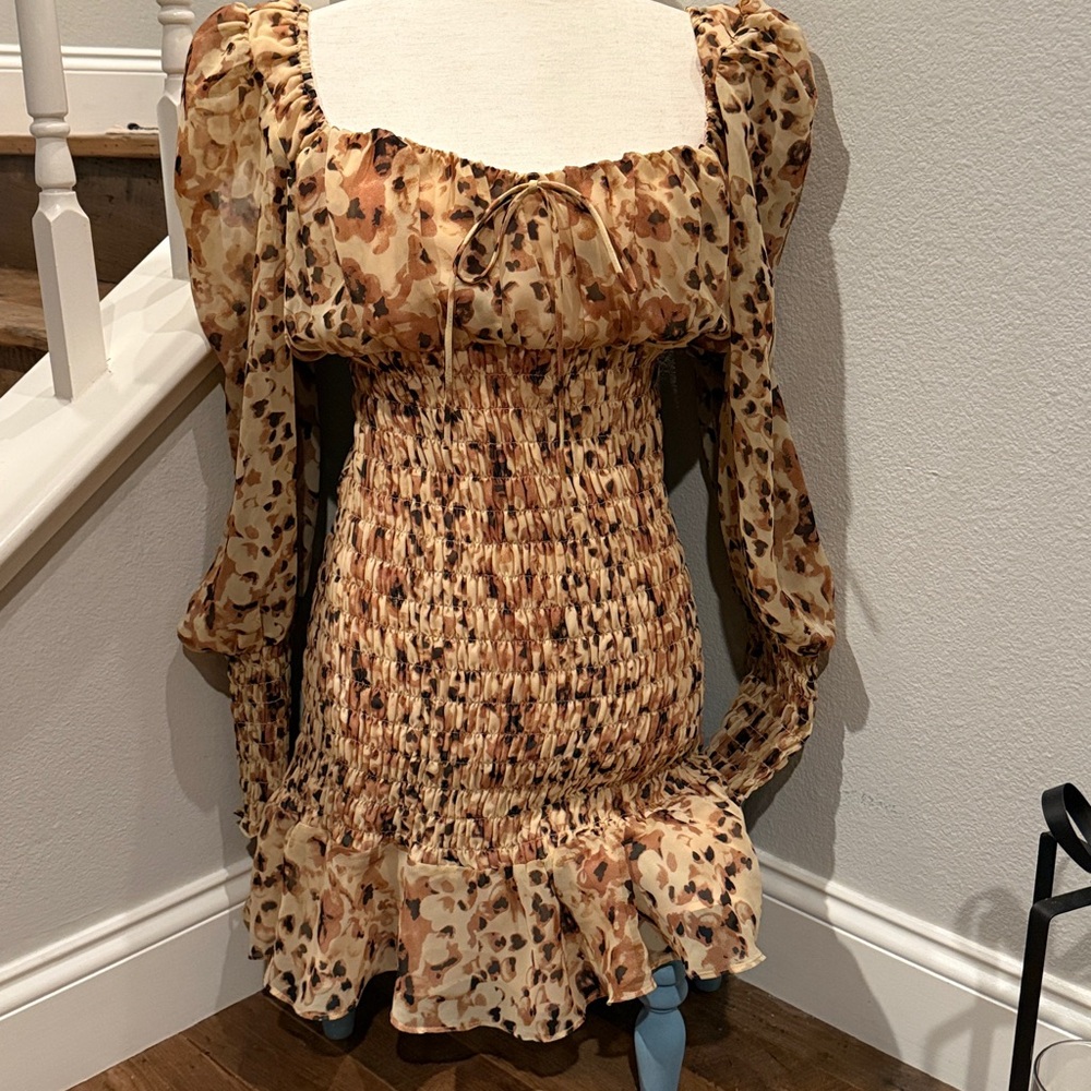 Leopard Print Dress size large  puffy sleeves